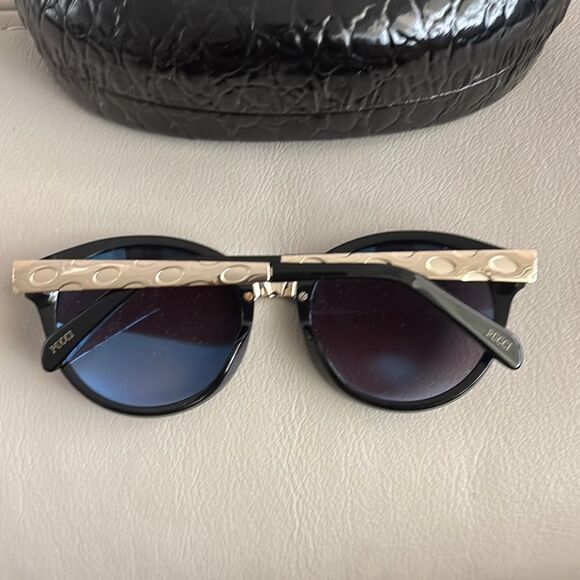 Emilio Pucci Black Sunglasses EP 2 - Picture 2 of 5